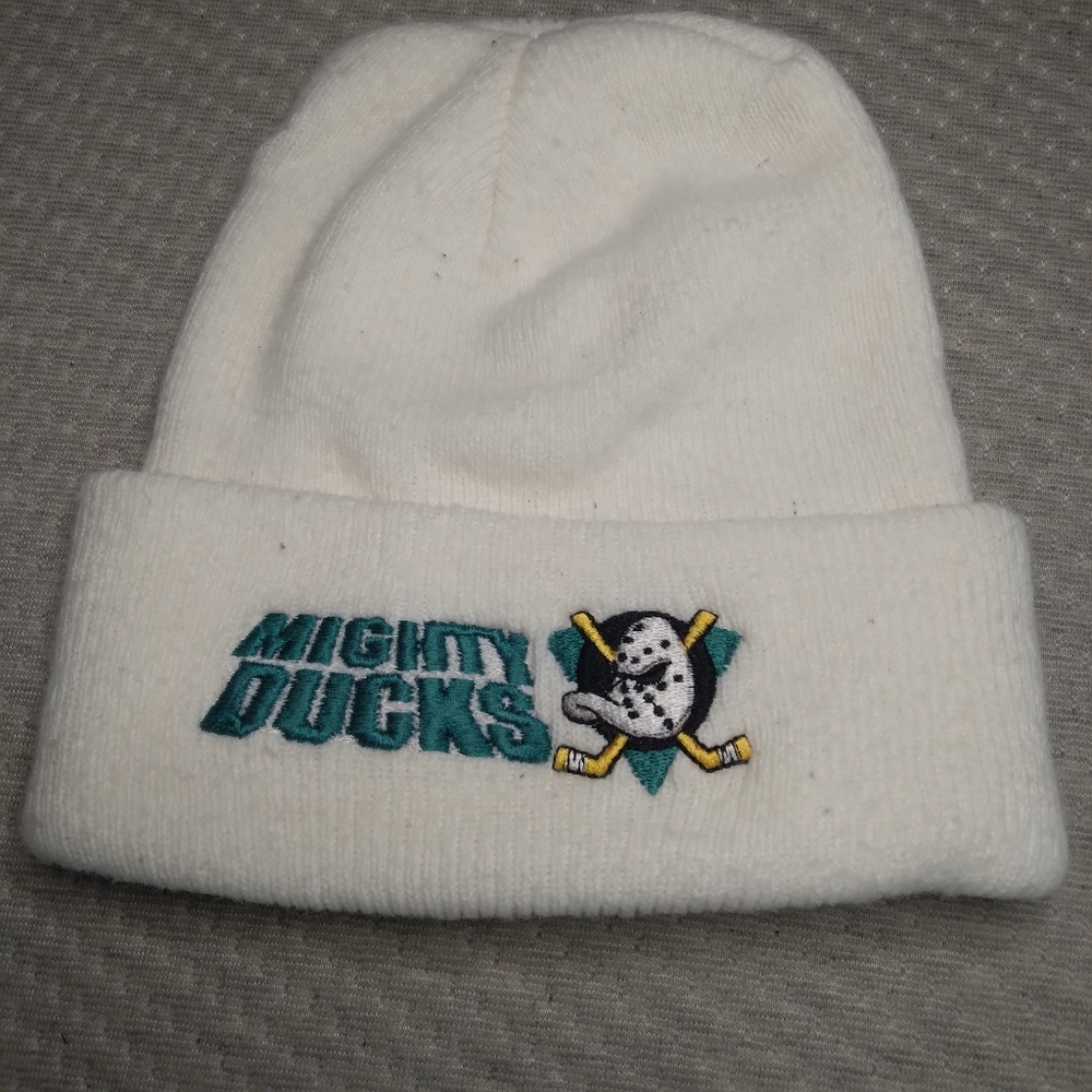 Vintage Mighty Ducks Beanie White Adults